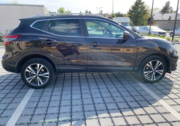 Nissan Qashqai cena 71000 przebieg: 75000, rok produkcji 2018 z Jawor małe 211